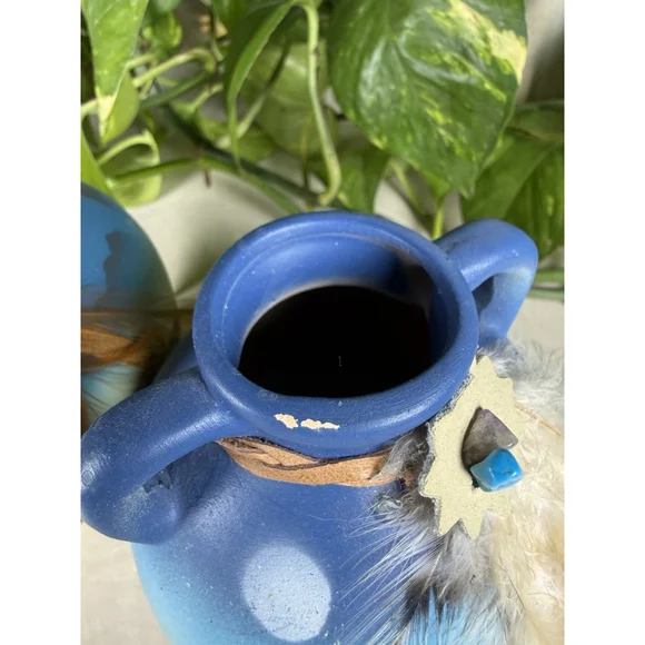 HandPainted Vtg Native American Ceramic Vases Blue Bird Wolf Coyote Bear Feather - Picture 9 of 10